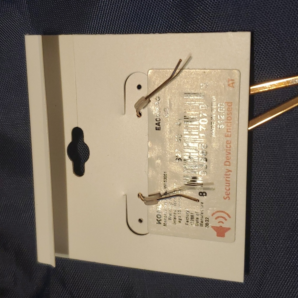 Pierced earrings3 - Picture 2 of 4